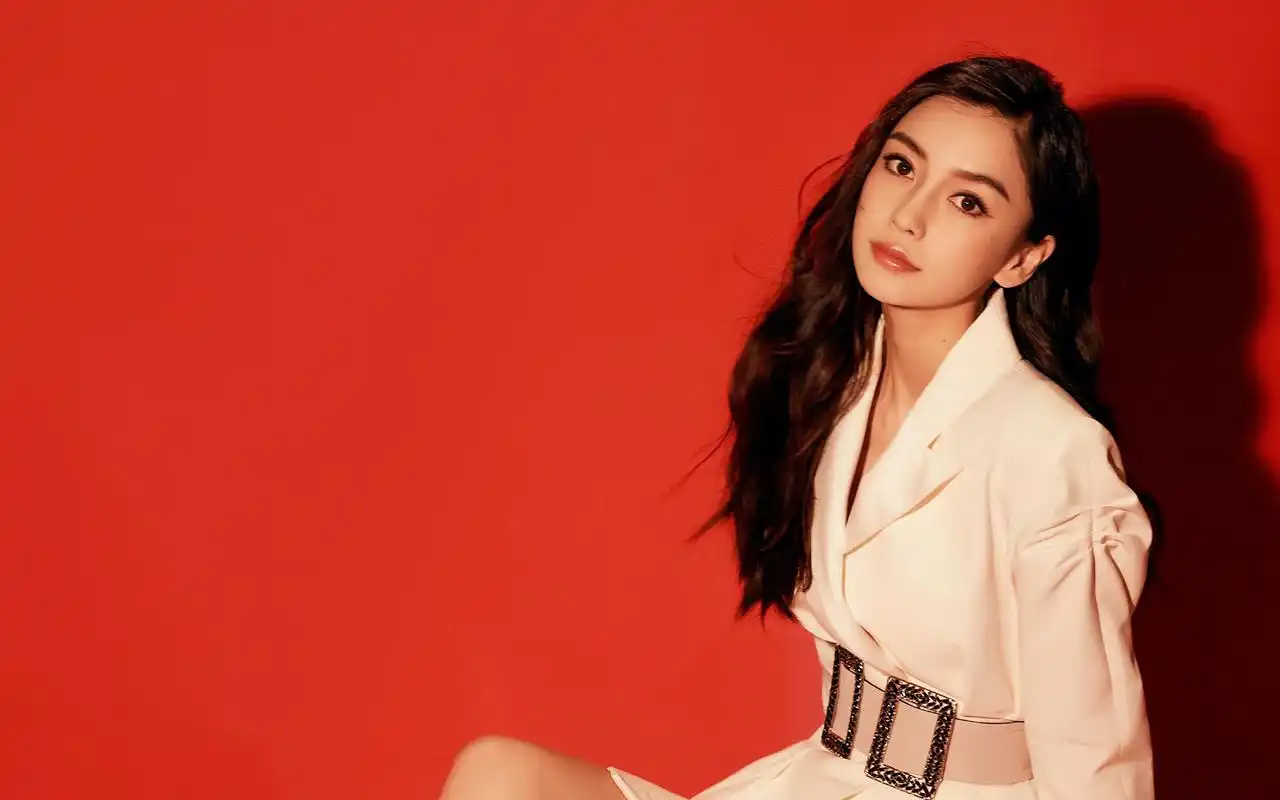angelababy率性洒脱性感图片桌面壁纸