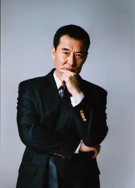 p>王庆祥,1949年2月20日生于北京,中国内地影视男演员.