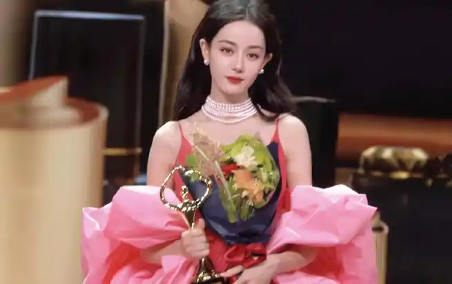 这花好迪丽热巴