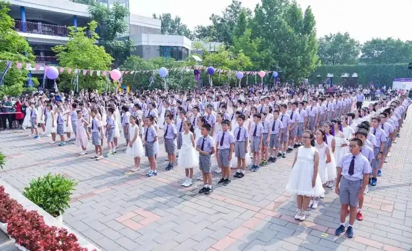 《成志教育:立德树人的小学实践——清华附小2012级成志少年6年长长