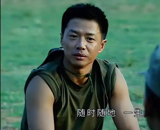 袁朗(段奕宏饰)2018年《唐人街探案2》票房34亿,陈思诚迎来了自己的