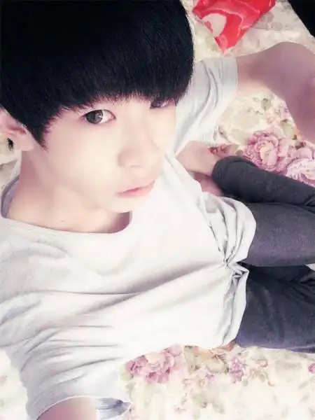 90后非主流帅哥图片