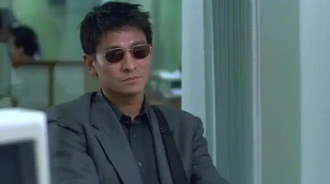 刘德华的第一个金像奖,《暗战》究竟在说什么?