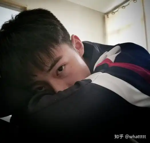 你见过最帅的高中男生长什么样? - 知乎