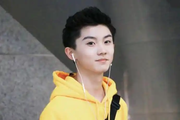 马嘉祺身高体重台风少年马嘉祺个人资料介绍