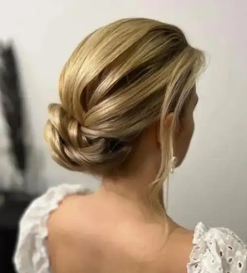 简单法式盘发发型 唯美大气自带高级感_盘发发型 - 美发站