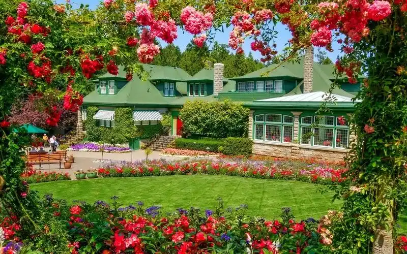 唯美花园别墅背景图片壁纸