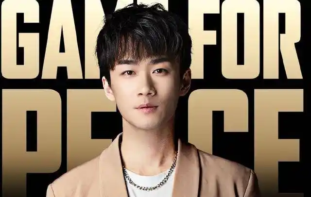 不求人与王一博私下solo引热议,吃鸡天赋拉满水平极高!有看头了_和平