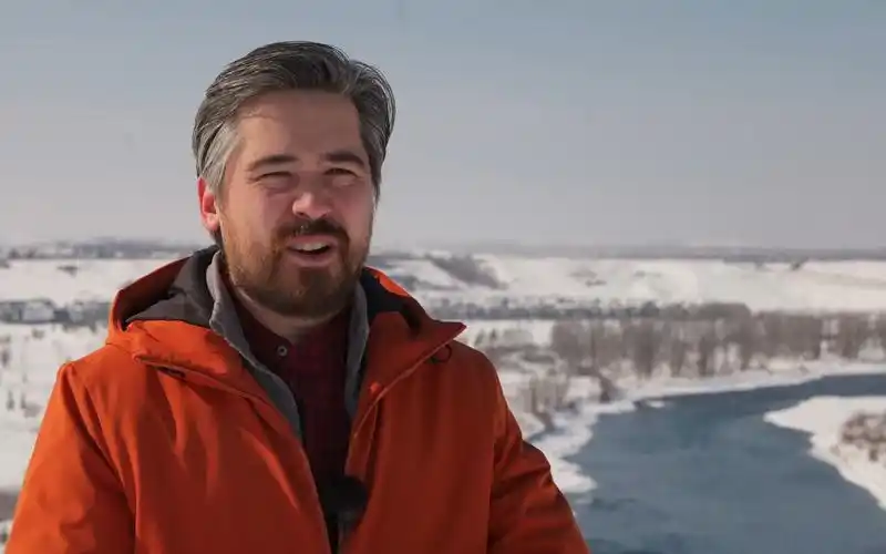 已经运营了25年的dpreview即将关闭,胡子哥下岗了,不过又找到新东家