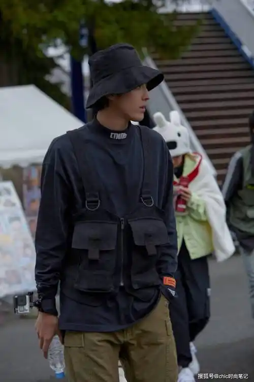 张艺兴教你三种渔夫帽穿搭风格,既偷懒又可以耍帅