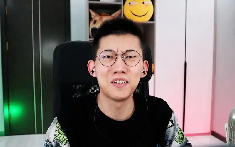 鲤鱼ace年度总结片尾