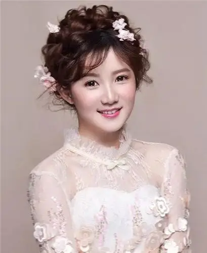 极简风新娘盘发发型每一款都清新脱俗唯美梦幻