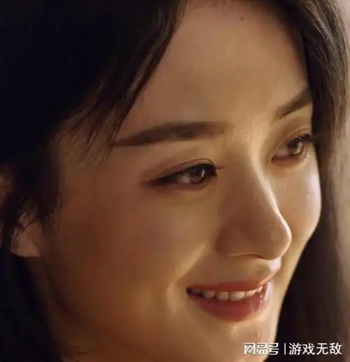 都说赵丽颖不上镜看到这些没修过的生图我信了