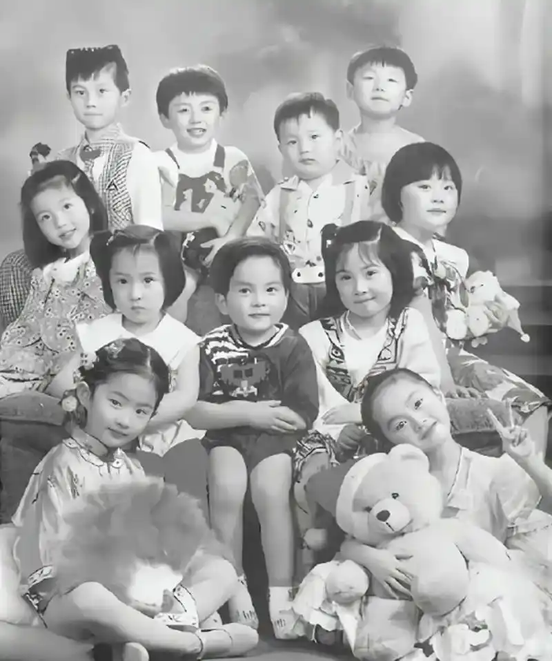 刘亦菲幼儿园同班的女同学都是神仙颜值啊～ #刘亦菲# #我要上热门