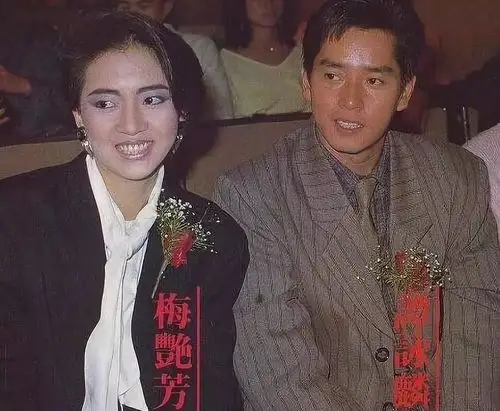 这烂片简直空前绝后,周星驰张国荣都成陪衬