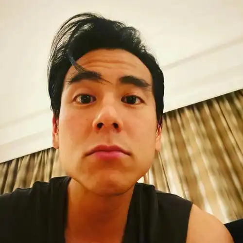 好久没发彭于晏了