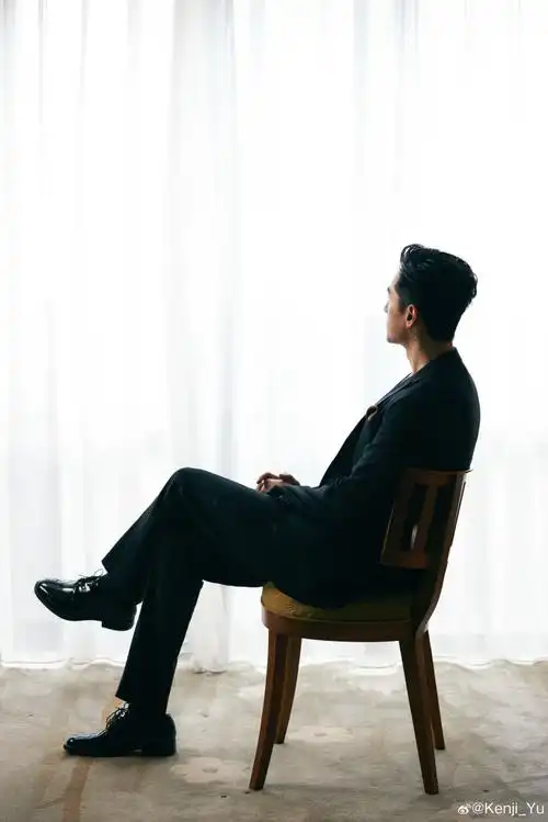 giorgio armani全球代言人胡歌#胡歌超话1.19发型:me