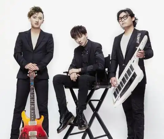 摩登兄弟是几个人 摩登兄弟五个人为什么变成三个人了