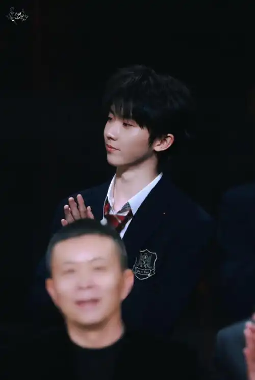 和马嘉祺点亮微博之夜##今日星拍放送