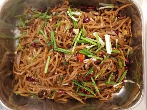 大食堂早餐菜品照片