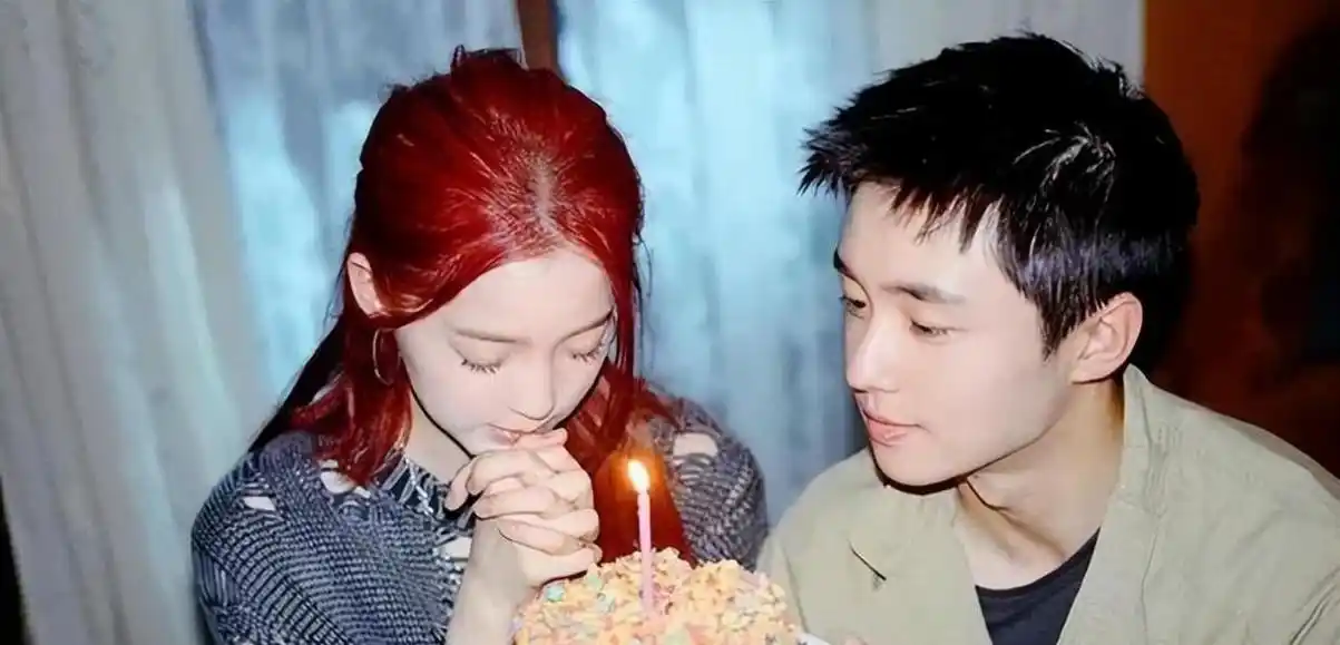 欧阳娜娜翟子路被曝恋情,称呼其为老公,男方4天未出女方家门