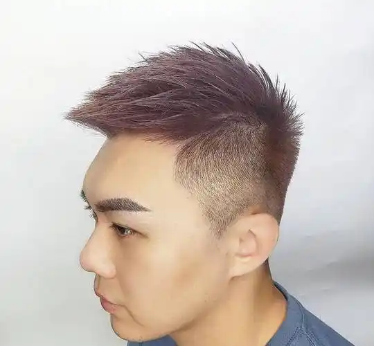 男士剪短发太普通不如试试飞机头发型帅气又有型