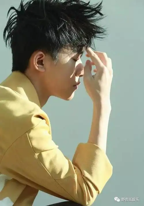 娱乐圈扁头们的秘密,掌握在发型师的手里,也在眼尖