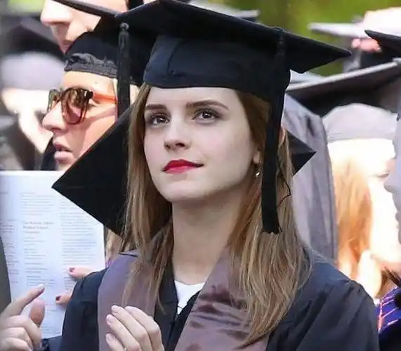 全球公认最美的5张面孔,中国上榜一位,不是baby也不是刘亦菲_艾玛