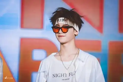 黄明昊justin - 堆糖,美图壁纸兴趣社区