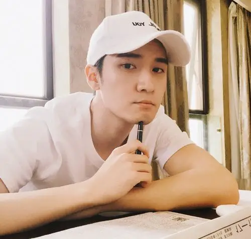 刘海宽帅气生活照图片