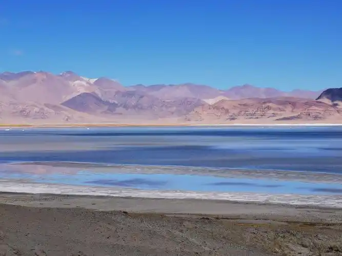 扎布耶茶卡:羌塘的天空之镜