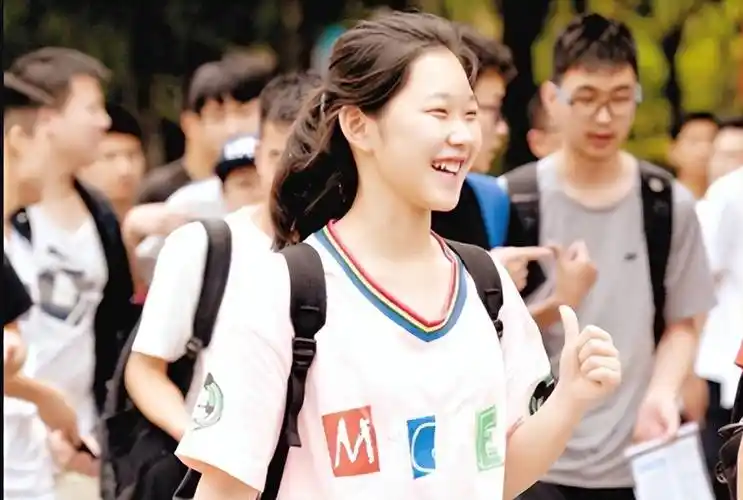 双一流大学招生扎堆遇冷近百所学校没招满学生却有苦难言