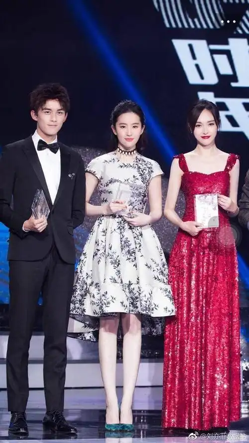 唐嫣,刘亦菲,景甜,许魏洲,刘昊然,古力娜扎,吴磊,韩东君,霍思燕,李沁