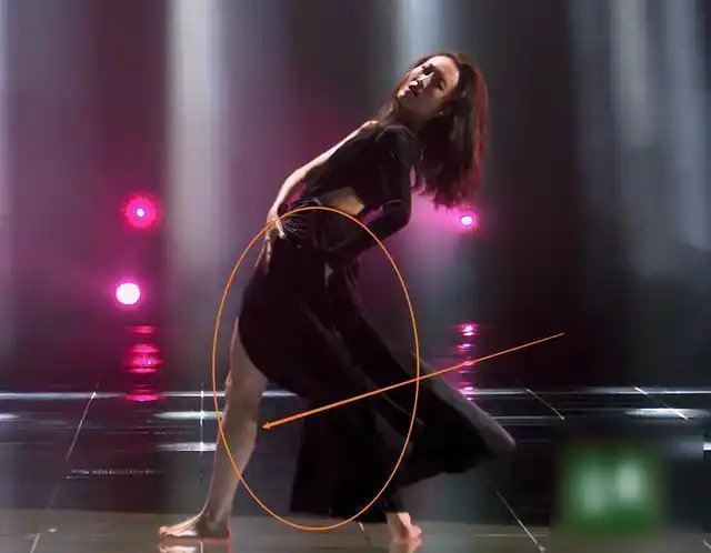 王鸥舞蹈水平超强,我却被她的双腿吸引,这就是38岁女星身材?