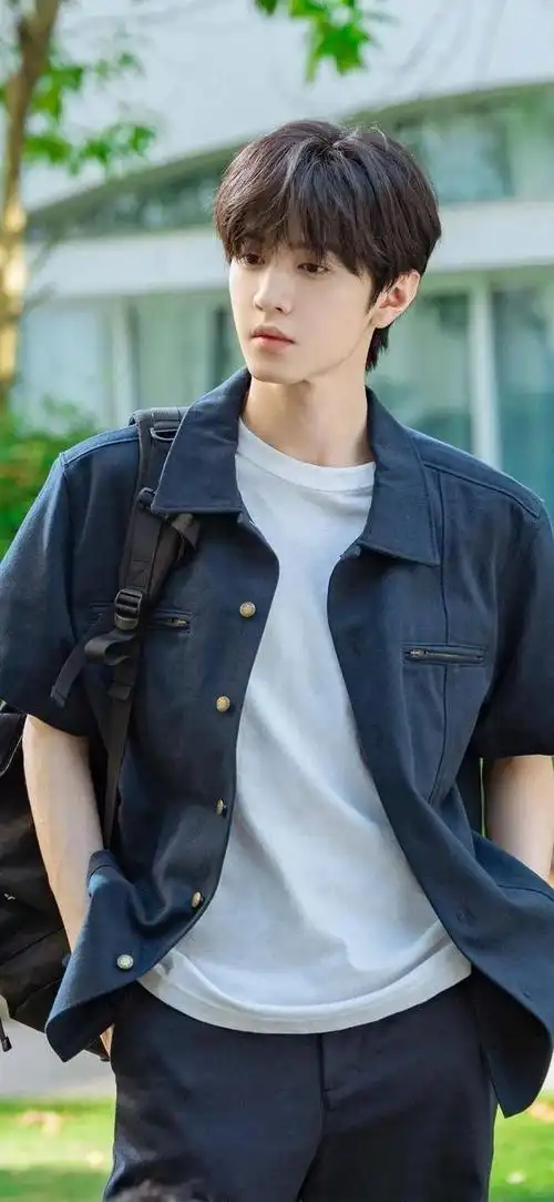 恭喜@陈哲远- 提名首尔电视剧大赏个人奖,唯一入选的华人男演员哦