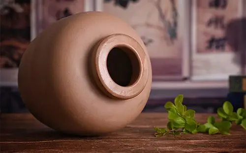 隆源陶业简介土陶酒坛的特点
