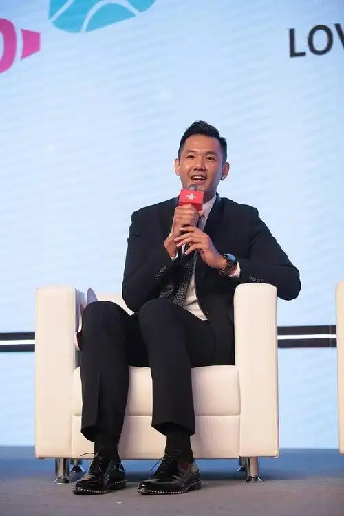 陈建州太有面,千万豪车被撞不求赔偿,巨额修理费也不用自己出