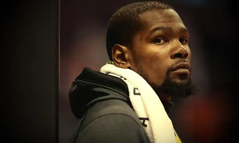 影迹杜兰特这一次我谁都不欠