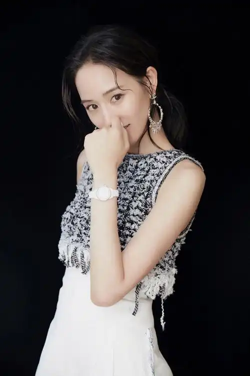 张钧甯图片    张钧甯黑白写真图片,明星,美女,气质,高清,黑白,张钧甯