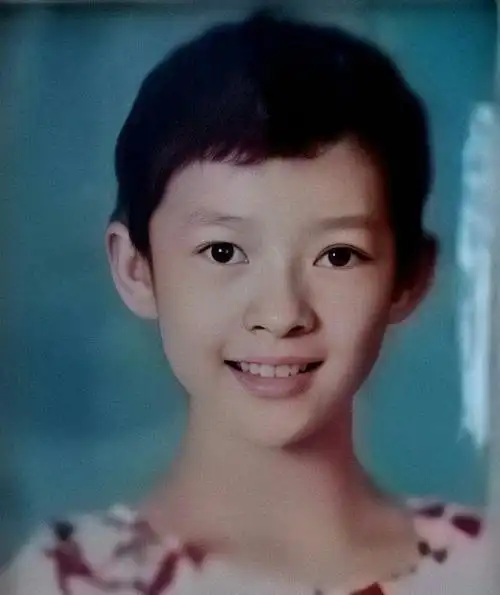 打开童年的时光宝盒,走进章子怡的青葱岁月_网易订阅