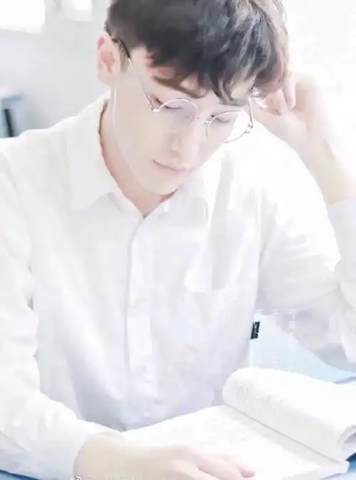 最强大脑超级学霸刘星图喜欢吃素打坐读佛经据说智商高过爱因斯坦