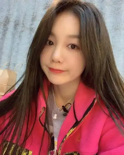 盖楼8为徐梦洁盖的照片楼这栋楼已盖完