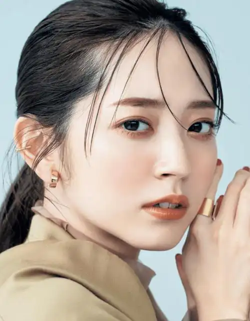 颜究所这是一份能赶跑春困的职场妆容指南