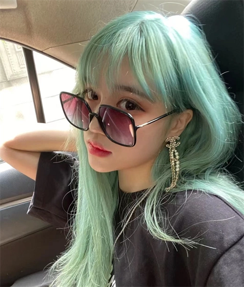 超仙薄荷绿发色安利 黄皮不能错过的发色_染发发型 - 美发站