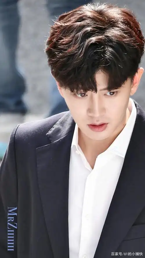 任嘉伦用神态分辨人物,演技独具一格!