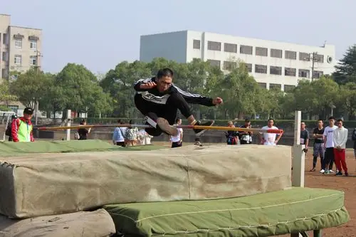 湖南科技大学2018年秋季运动会跳高项目圆满落幕