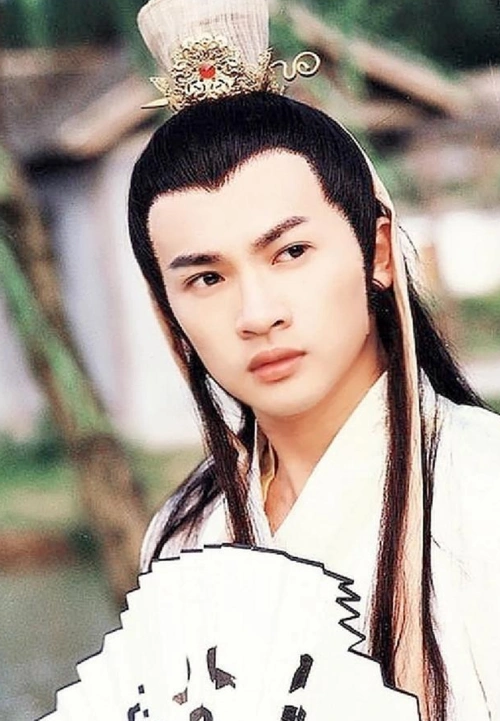 年轻时颜值巅峰的男星,苏有朋儒雅,看到焦恩俊:一直以为二郎神就长