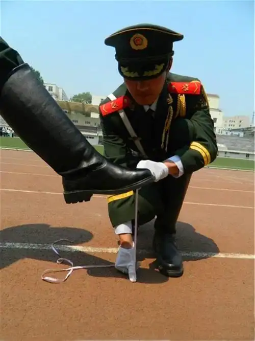 仪仗队 帅兵哥 军靴情-2