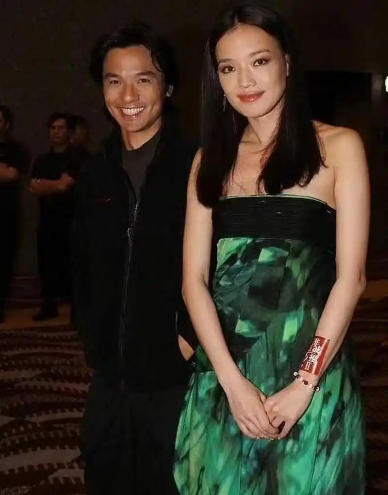 冯德伦和舒淇的爱情好甜蜜,看得出来是郎才女貌最般配的一对!