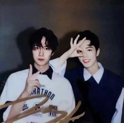 王一博惊艳了时光,肖战温柔了岁月,博君一肖… - 半次元 - acg爱好者